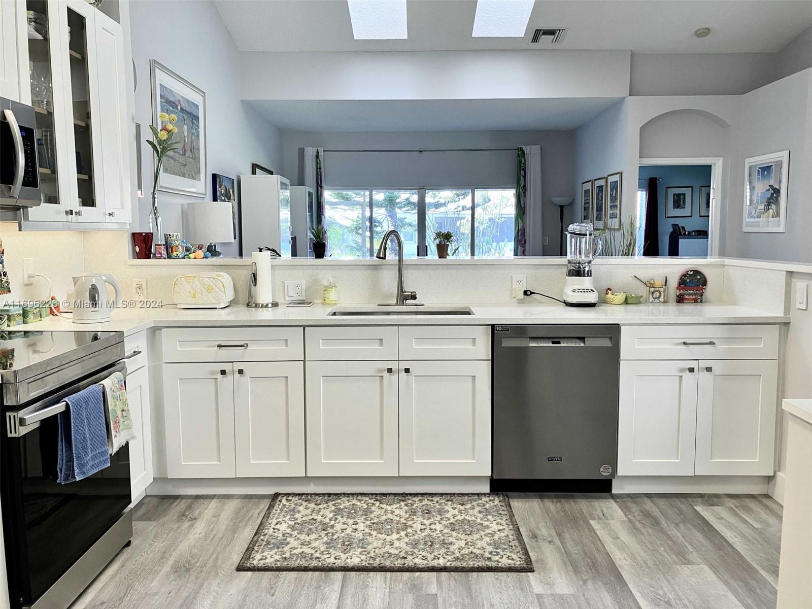 FLORAL LAKES 1 - Residential