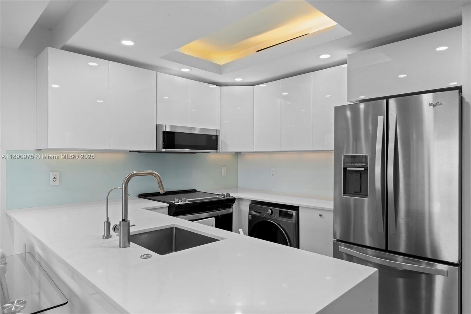 OCEAN POINT CONDO - Residential