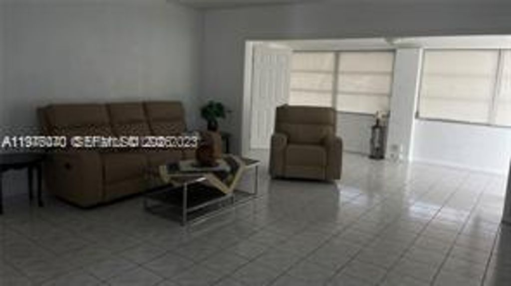 Photo of 2631 Fillmore St, Hollywood, FL 33020 (MLS # A11976070)