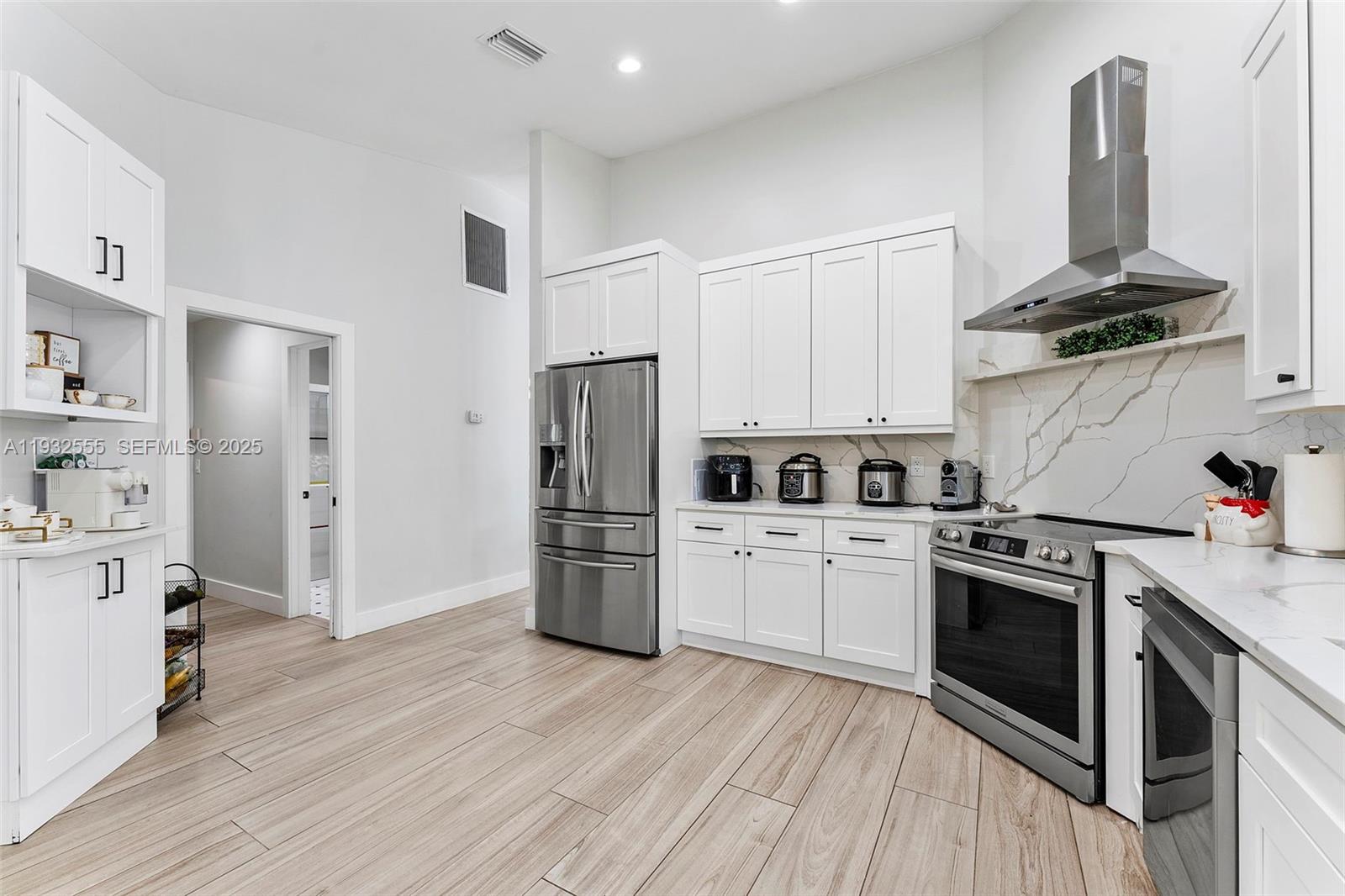 WESTPORT 2ND SECTION - Residential