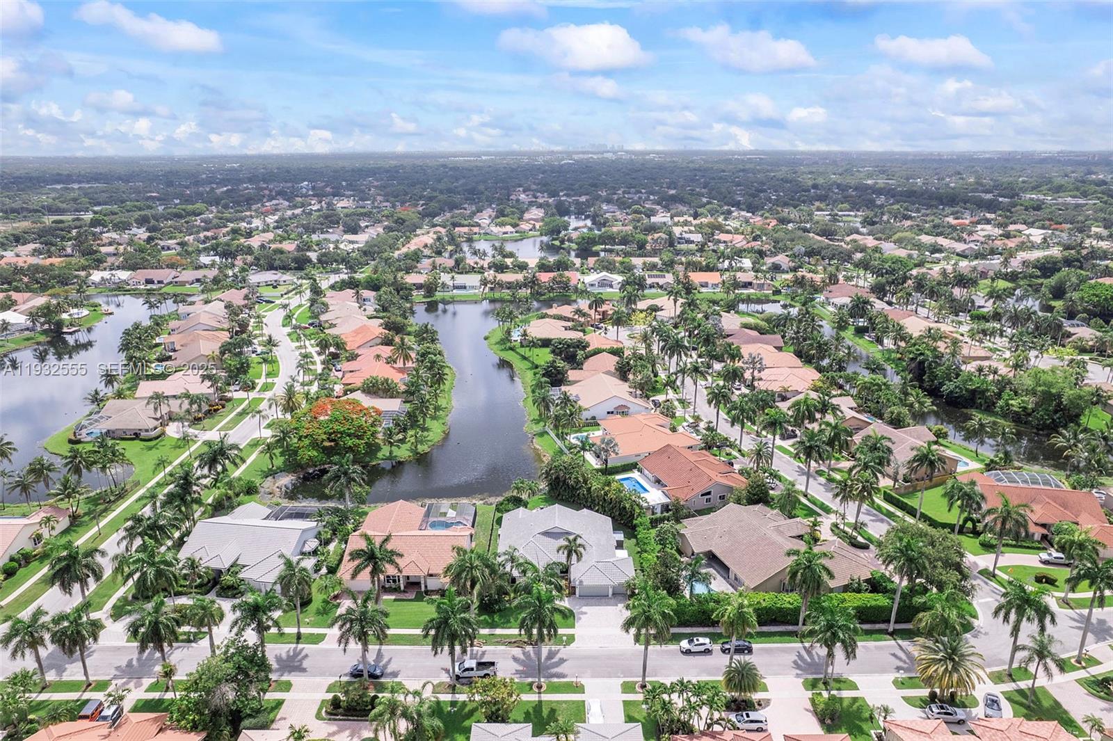 WESTPORT 2ND SECTION - Residential