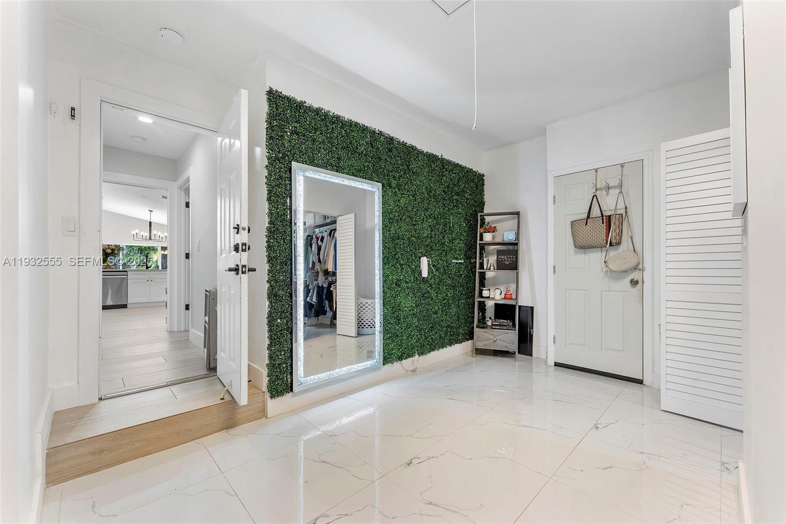 WESTPORT 2ND SECTION - Residential