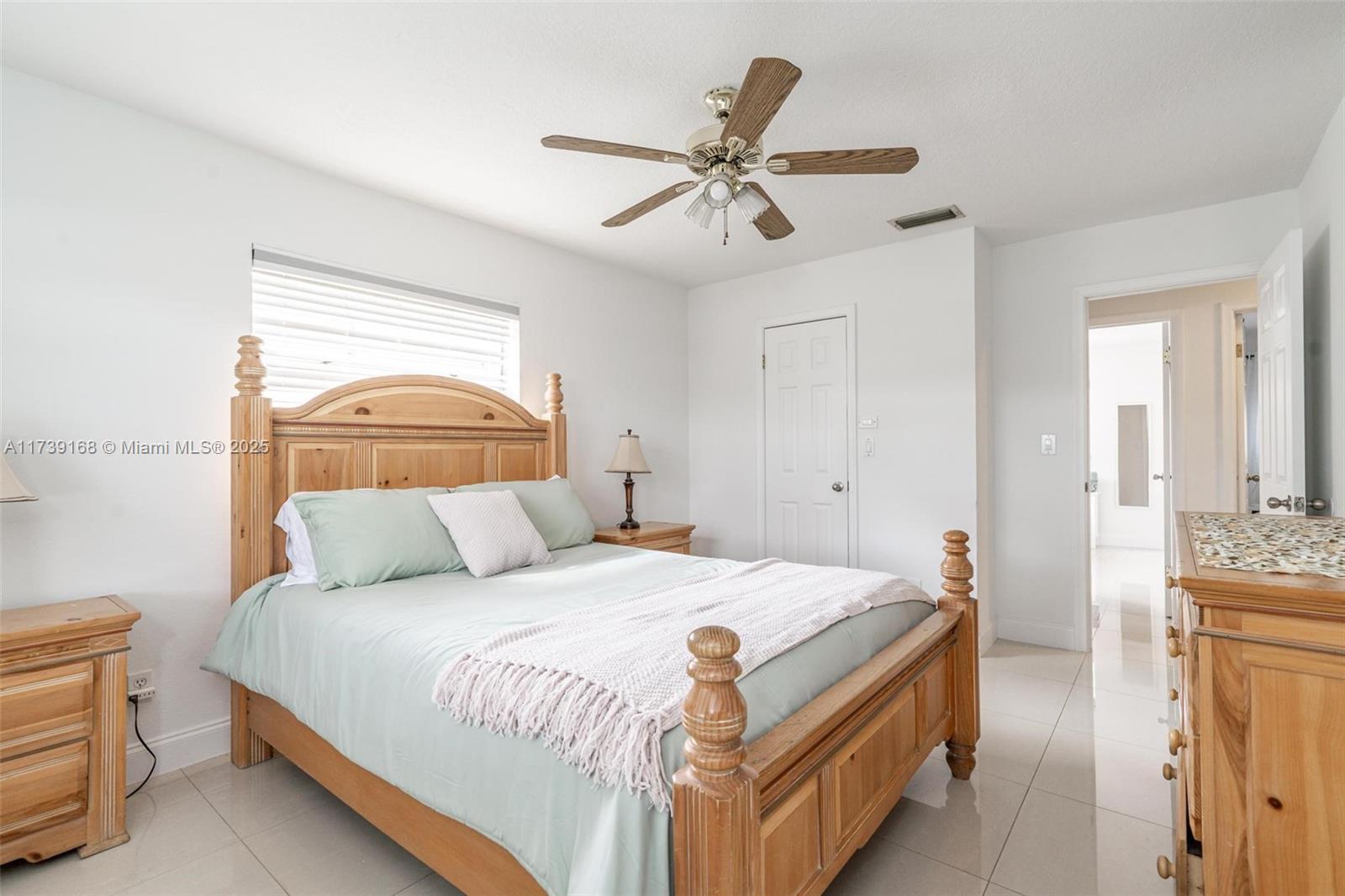 ROYAL PALM POINTE - Residential