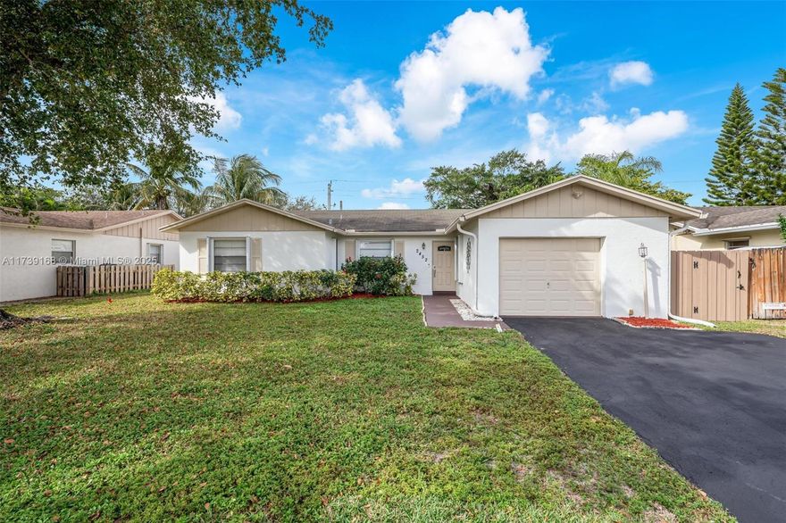 BEAUTIFUL HOME IN THE HEART OF CORAL SPRINGS 4/2, CONVERTED GARAGE, MODERN PORCELAIN FLOORS, RELAXING POOL AREA  EXCELLENT LOCATION IN THE AREA OF THE CITY'S BEST SCHOOLS, CLOSE TO RESTAURANTS, SHOPPING CENTER, AND THE CITY'S COMMERCIAL DISTRICT. CONVENIENT LOCATION.   BRAND NEW ROOF 2025, AIR CONDITION 2025 ,ALL WINDOWS HAVE SHUTTERS , TWO IMPACT SLIDING DOORS AND IMPACT GARAGE DOOR ALSO MAIN ENTRANCE DOOR IS IMPACT PROTECTION