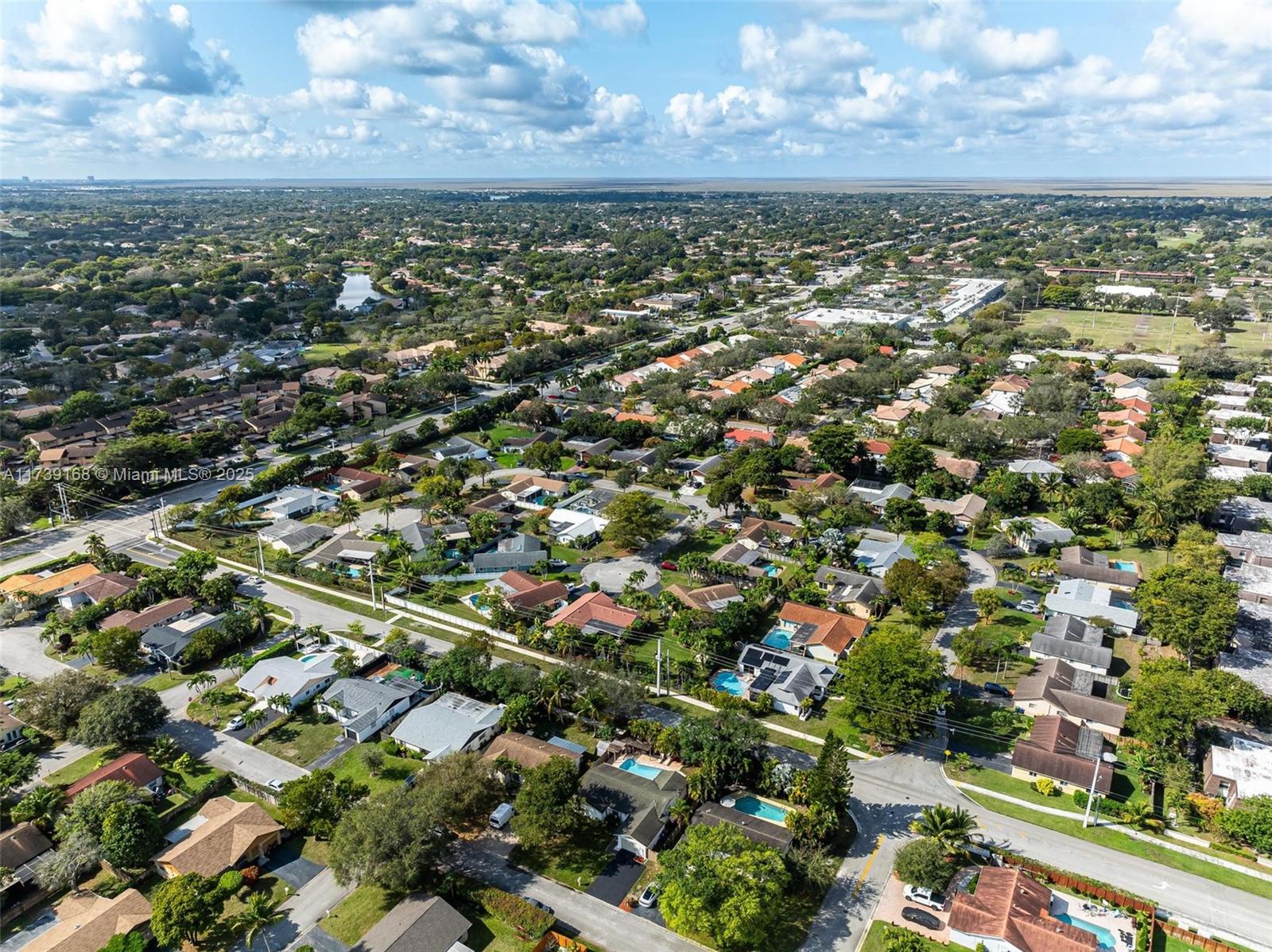ROYAL PALM POINTE - Residential