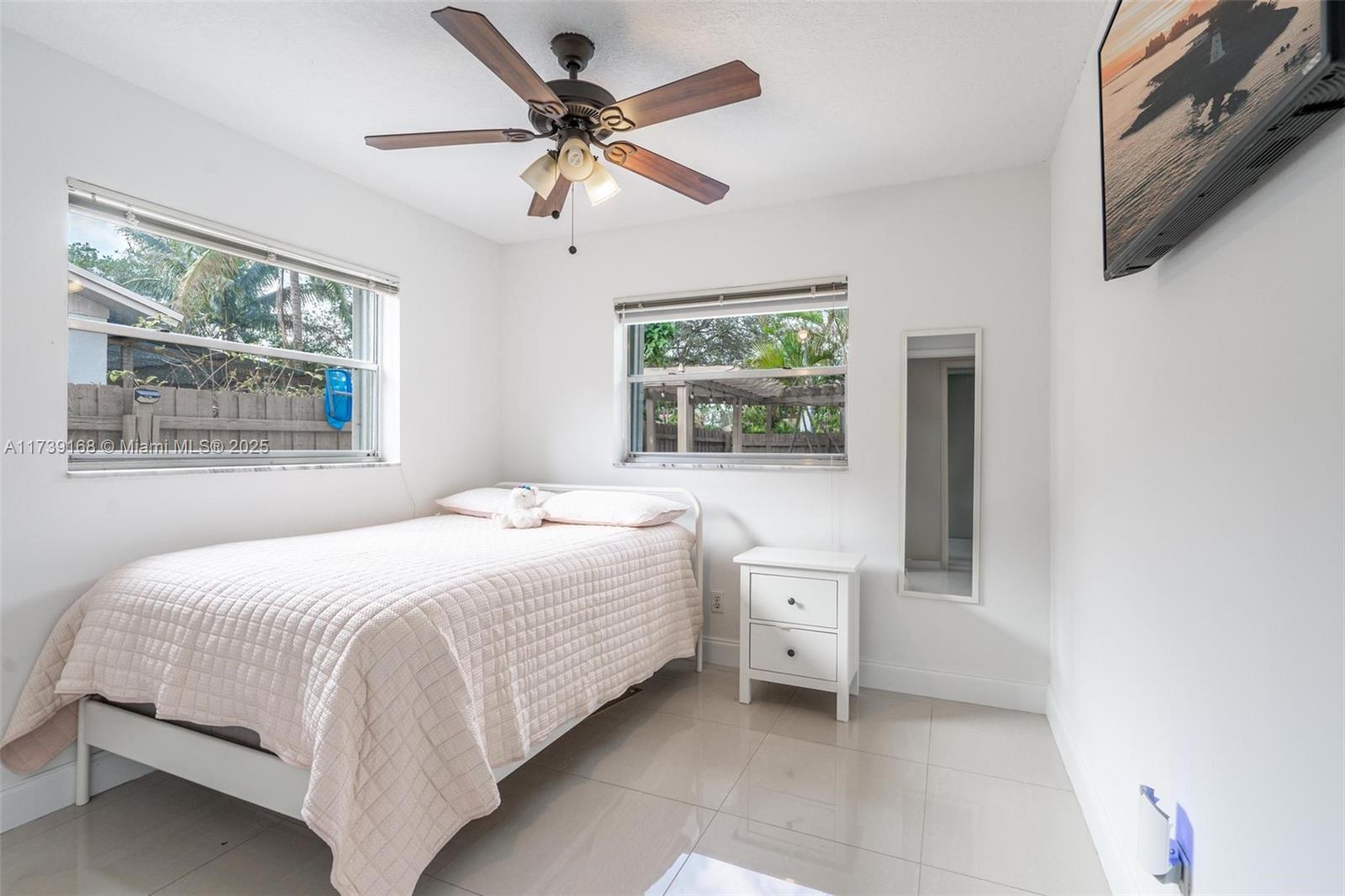 ROYAL PALM POINTE - Residential