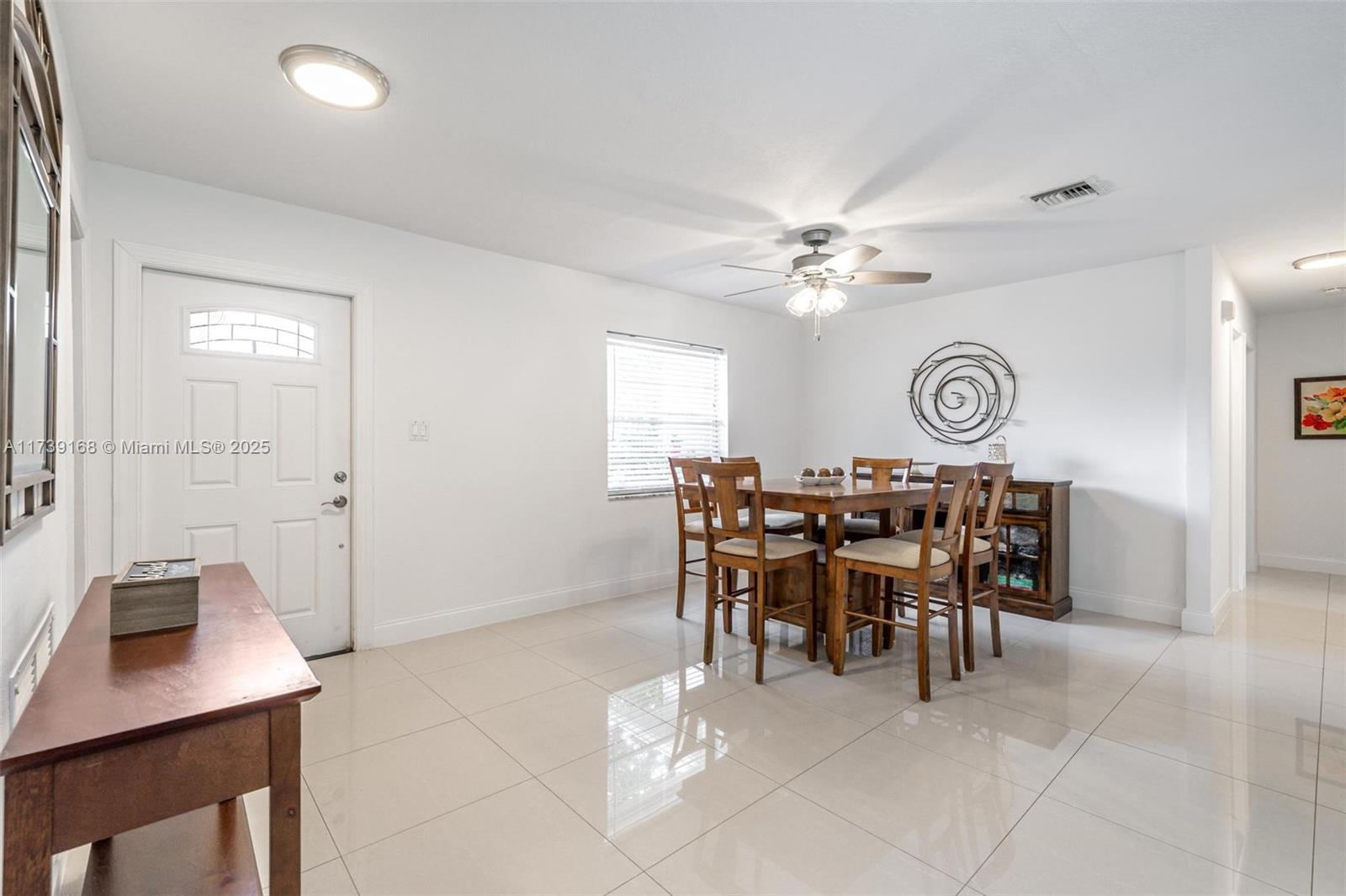ROYAL PALM POINTE - Residential