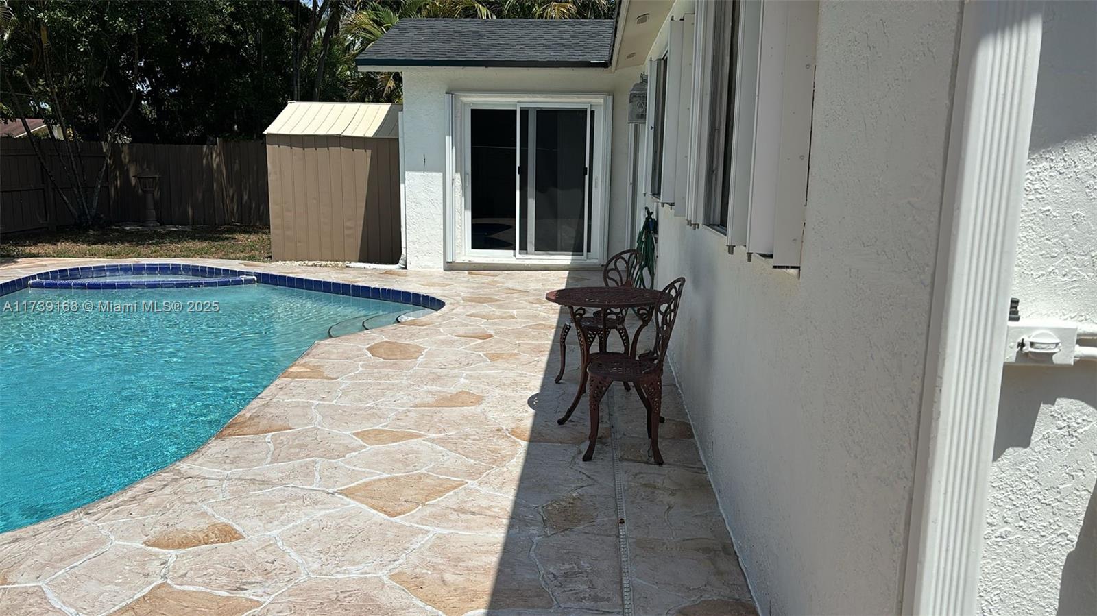 ROYAL PALM POINTE - Residential