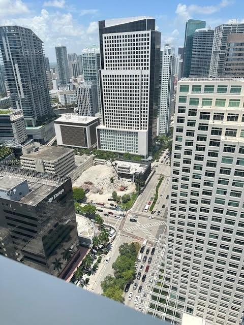 THE PLAZA 901 BRICKELL CON - Residential