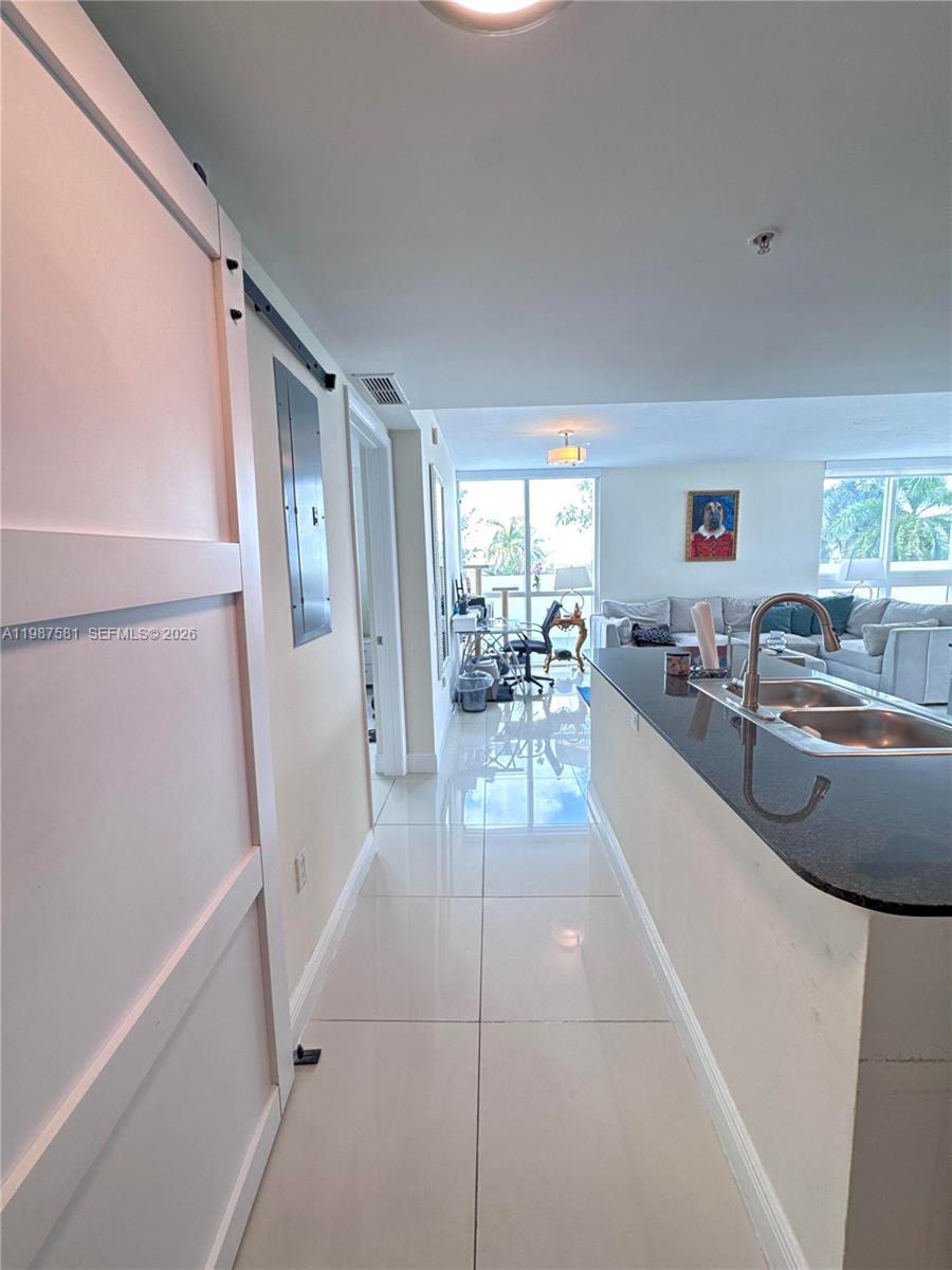 TERRAZAS RIVERPARK VILLAG - Residential