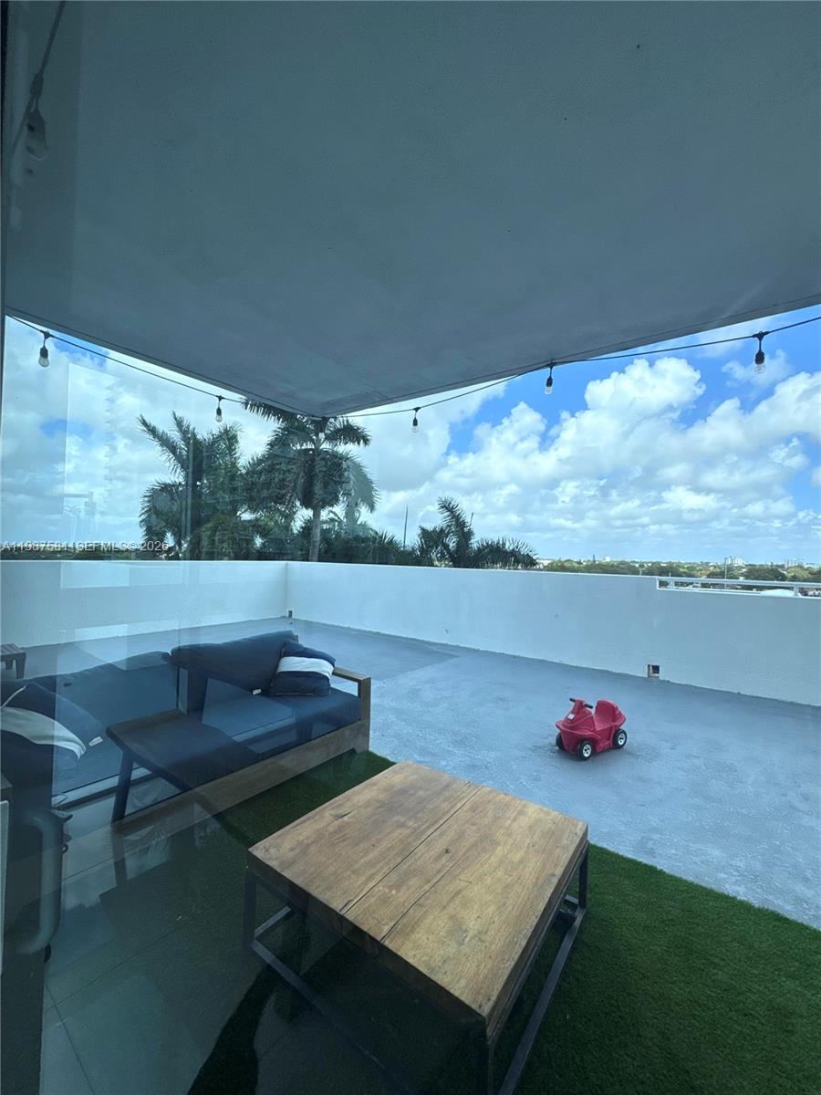 TERRAZAS RIVERPARK VILLAG - Residential