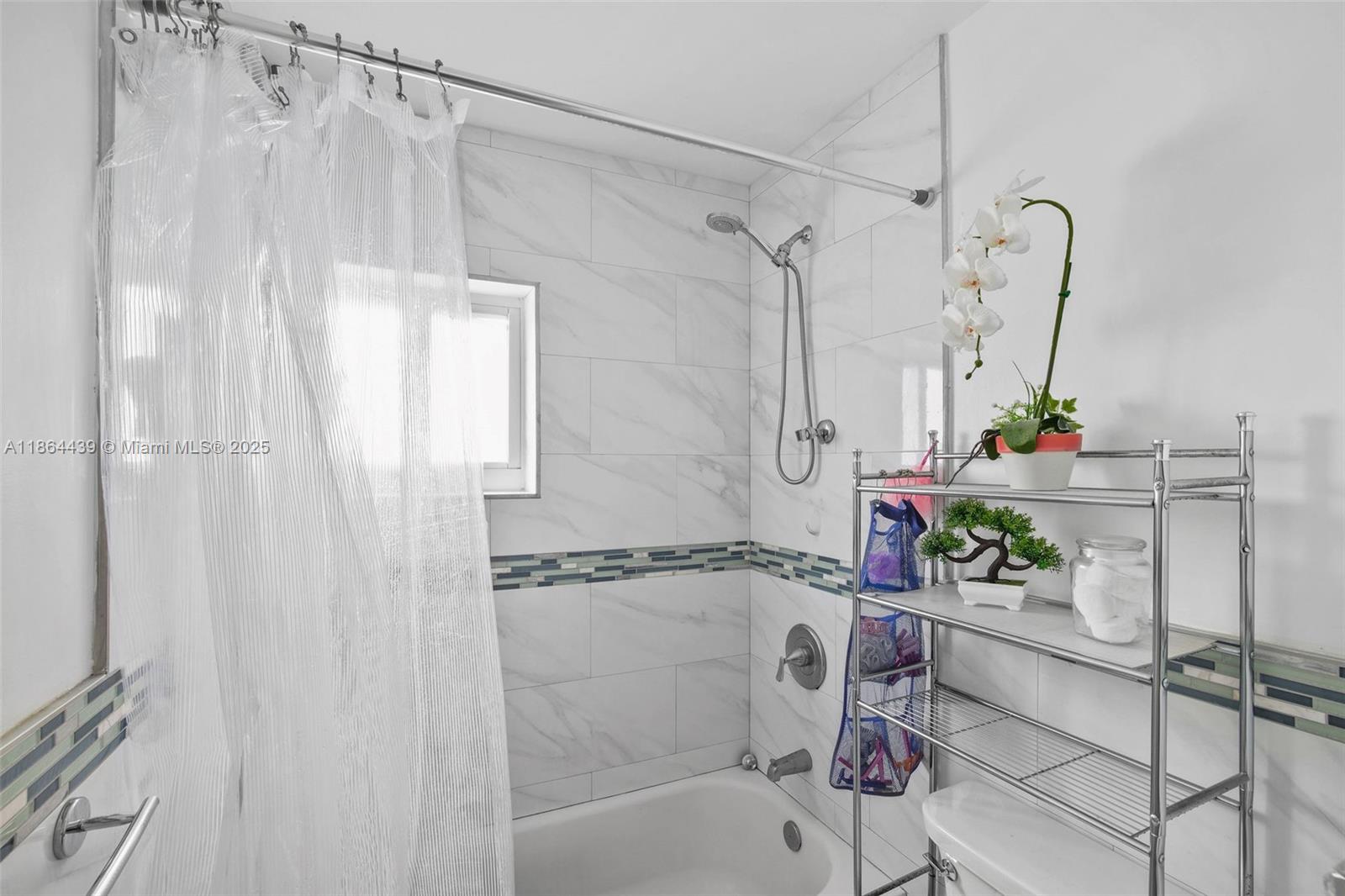 CORAL CREEK - Residential