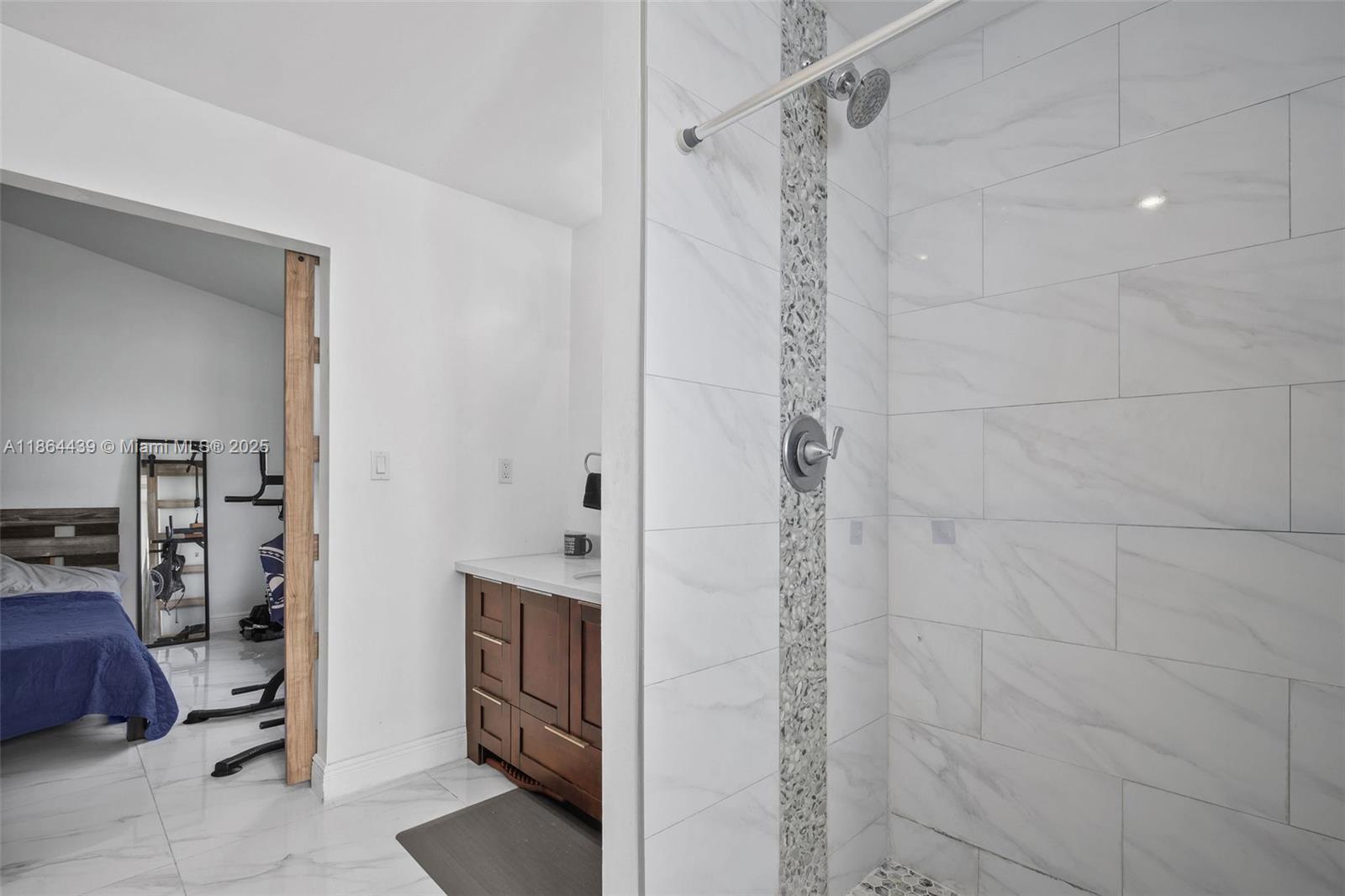 CORAL CREEK - Residential