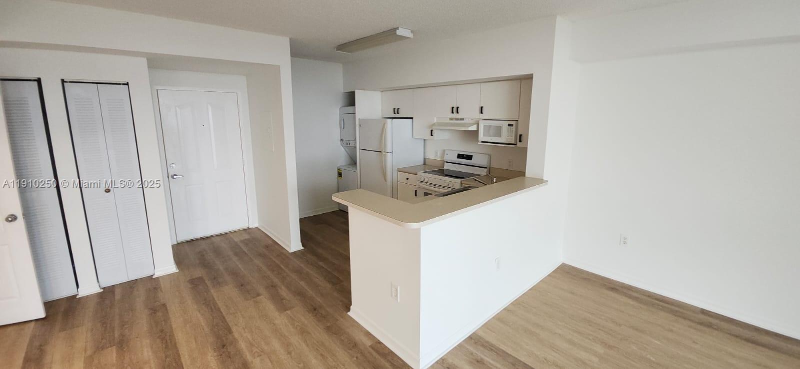 BLUE LAGOON CONDO - Residential Lease