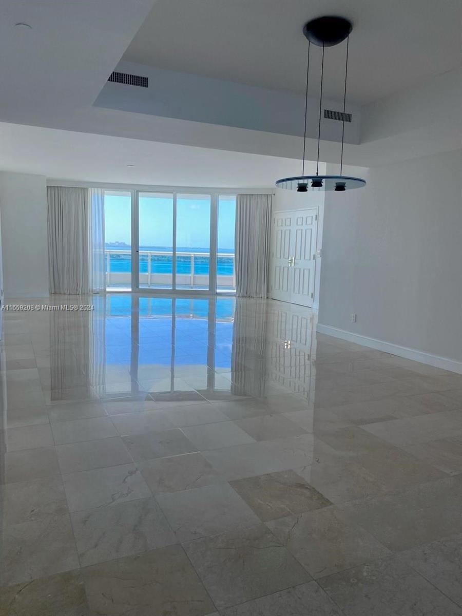 SANTA MARIA CONDO - Residential