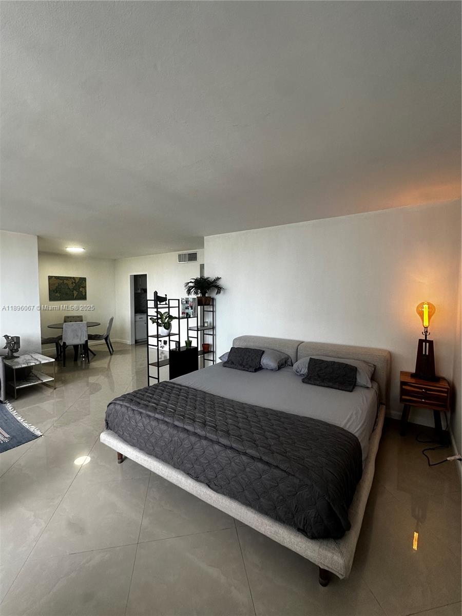 MIRADOR 1200 CONDO - Residential Lease