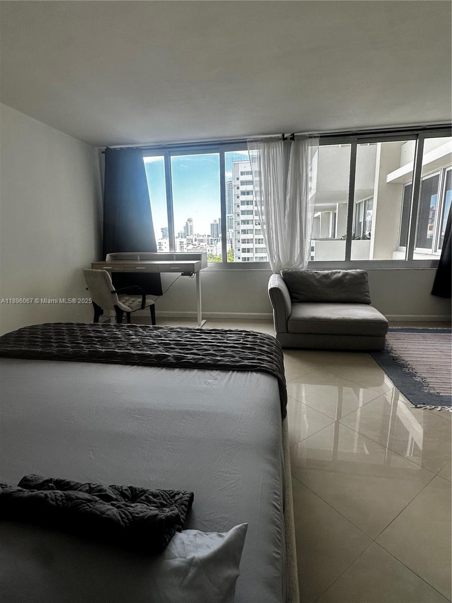 MIRADOR 1200 CONDO - Residential Lease