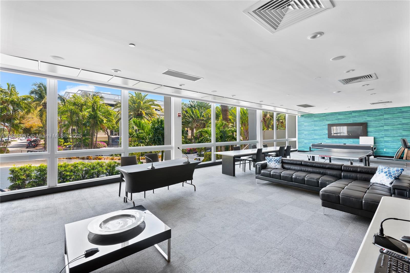 MIRADOR 1200 CONDO - Residential Lease