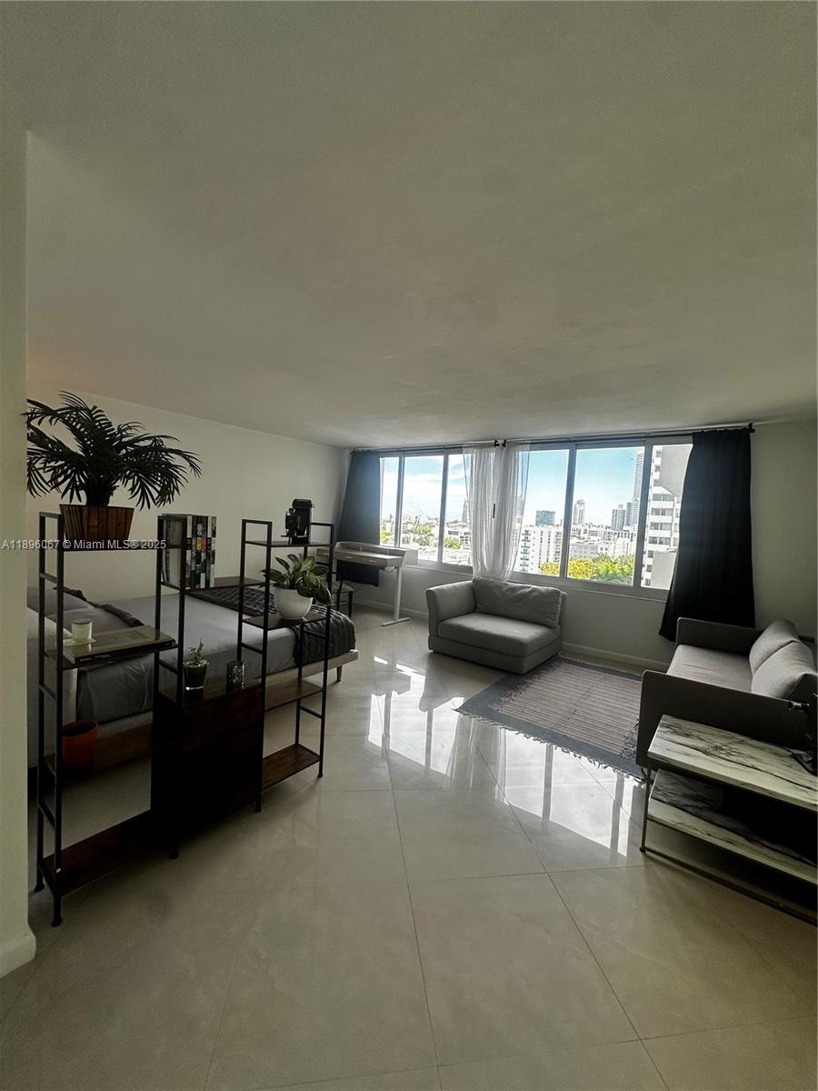 MIRADOR 1200 CONDO - Residential Lease