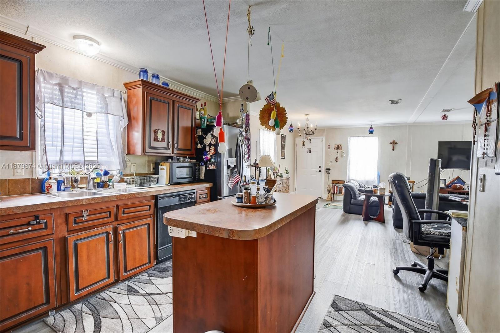 HERITAGE CITY SEC 2 - Residential