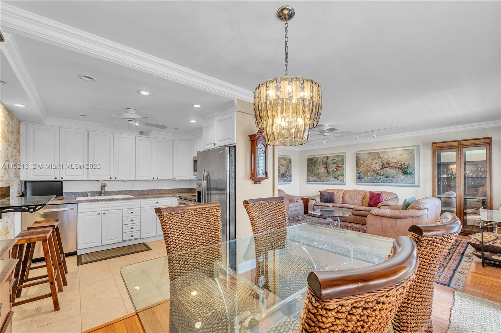 FARNHAM O CONDO - Residential