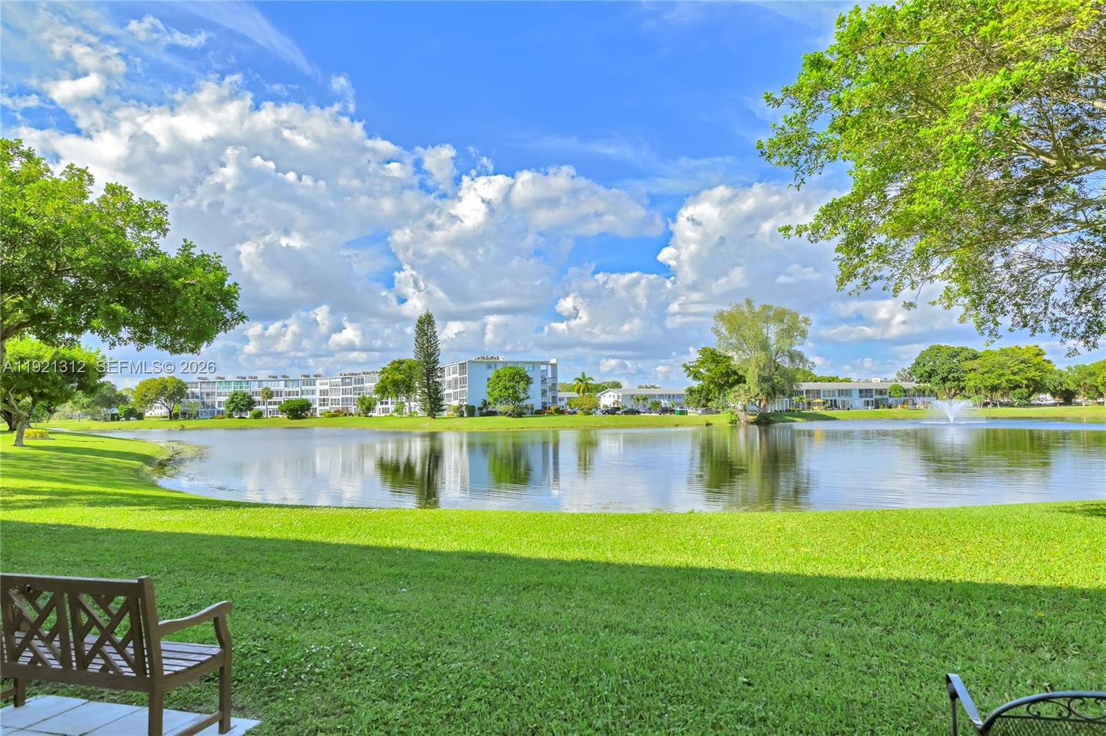 FARNHAM O CONDO - Residential