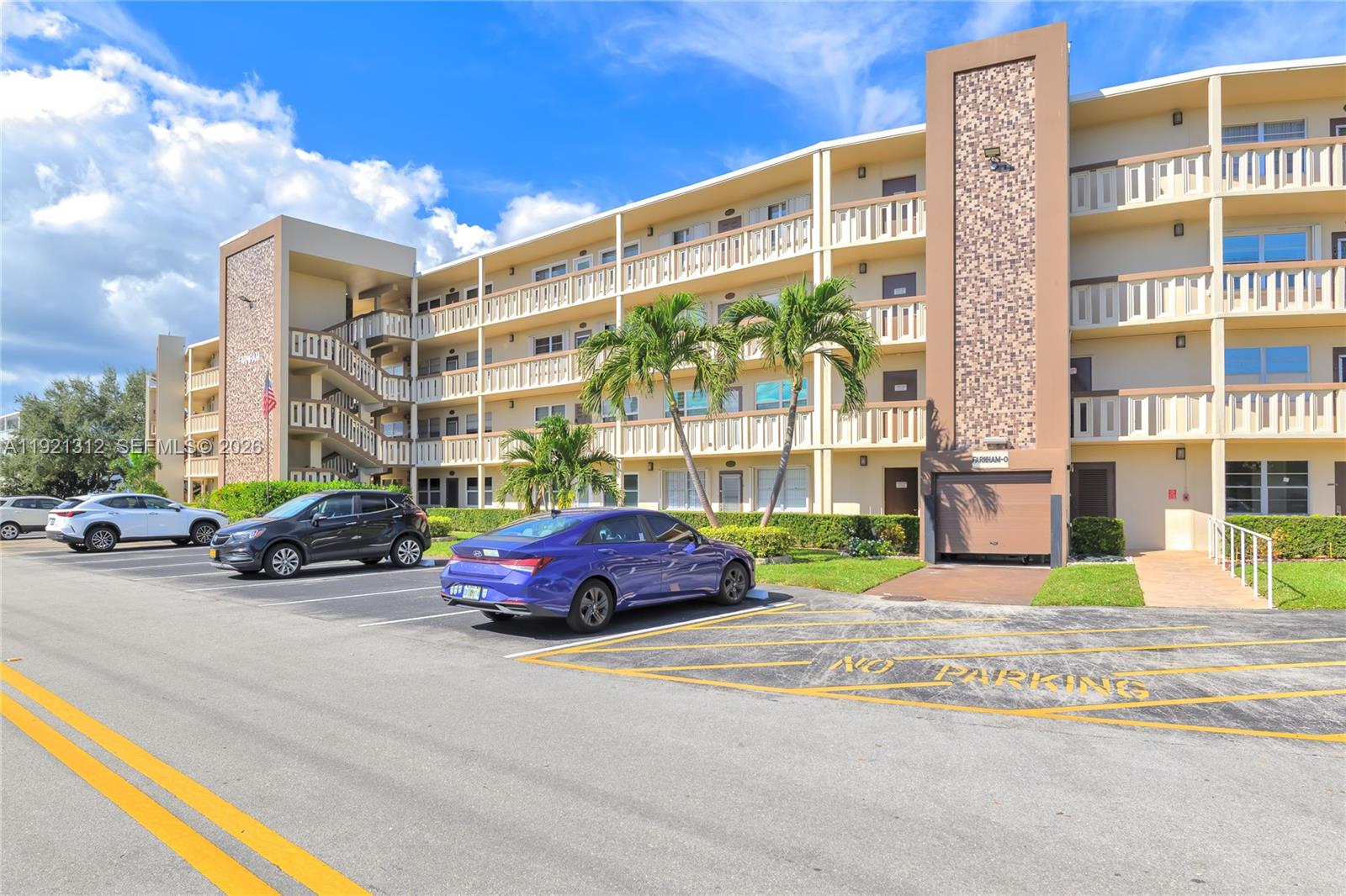 FARNHAM O CONDO - Residential