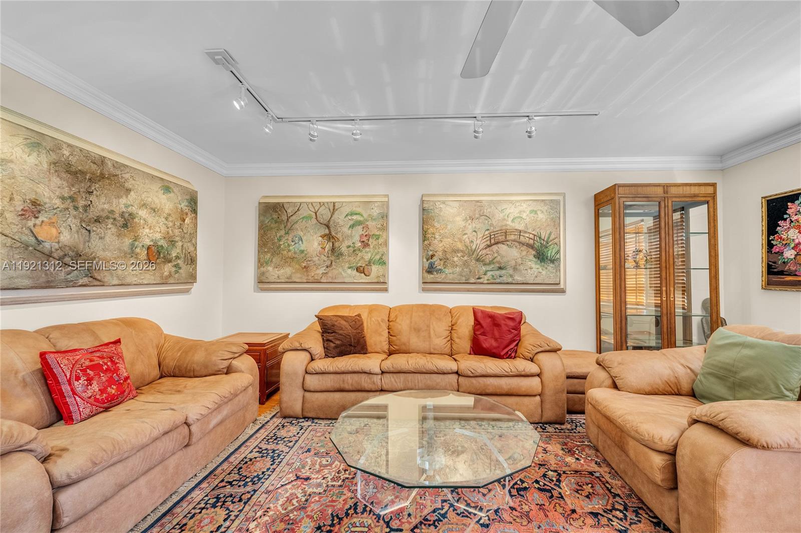 FARNHAM O CONDO - Residential