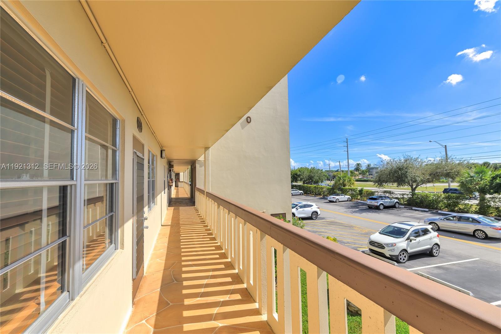 FARNHAM O CONDO - Residential