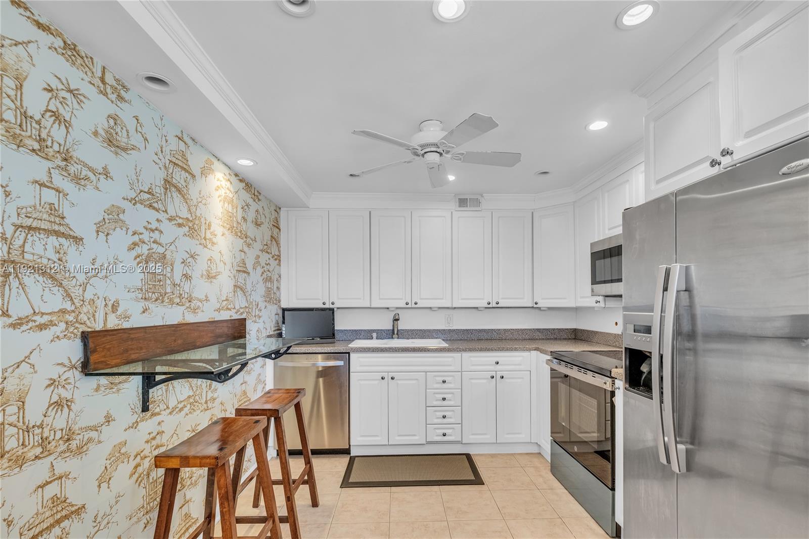 FARNHAM O CONDO - Residential