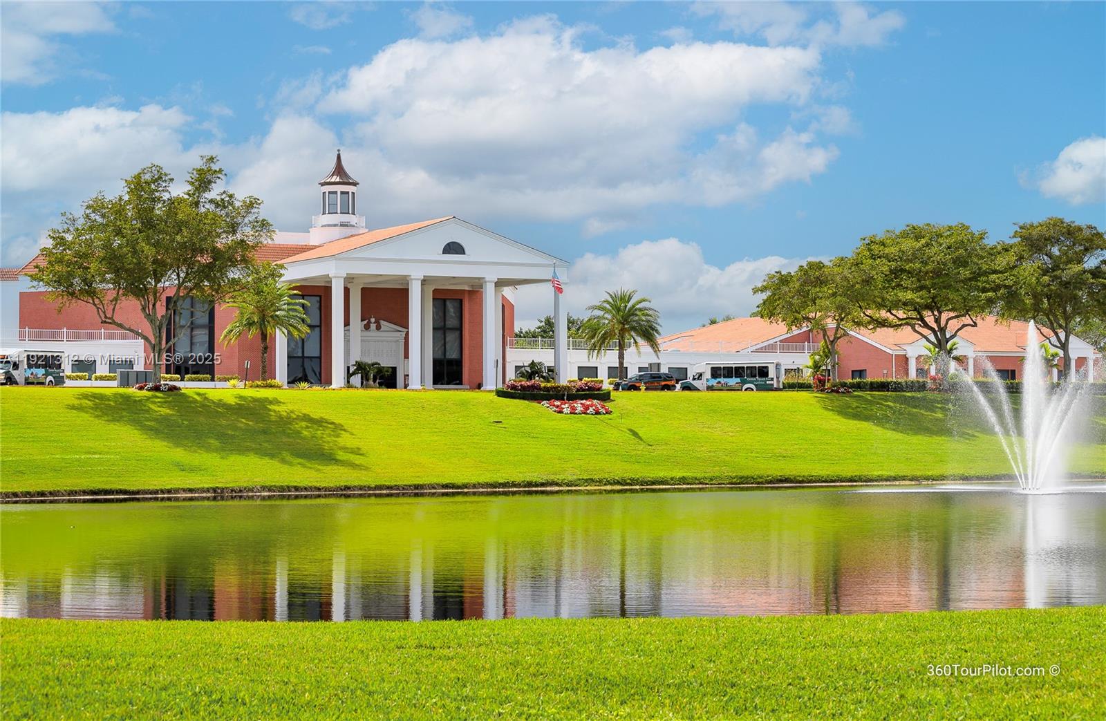 FARNHAM O CONDO - Residential