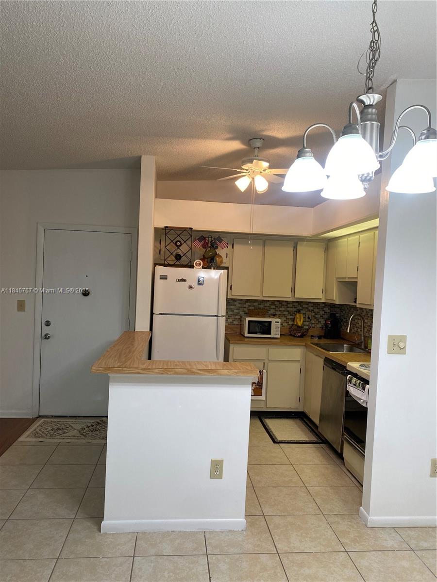 CLAIRMONT CONDOMINIUM - Residential