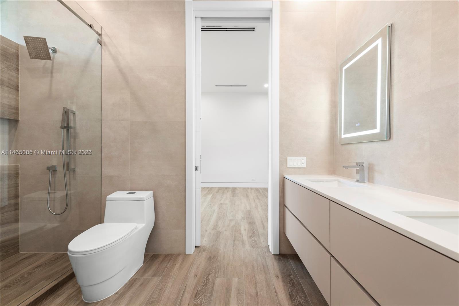 GREYKNOLL ESTATES - Residential