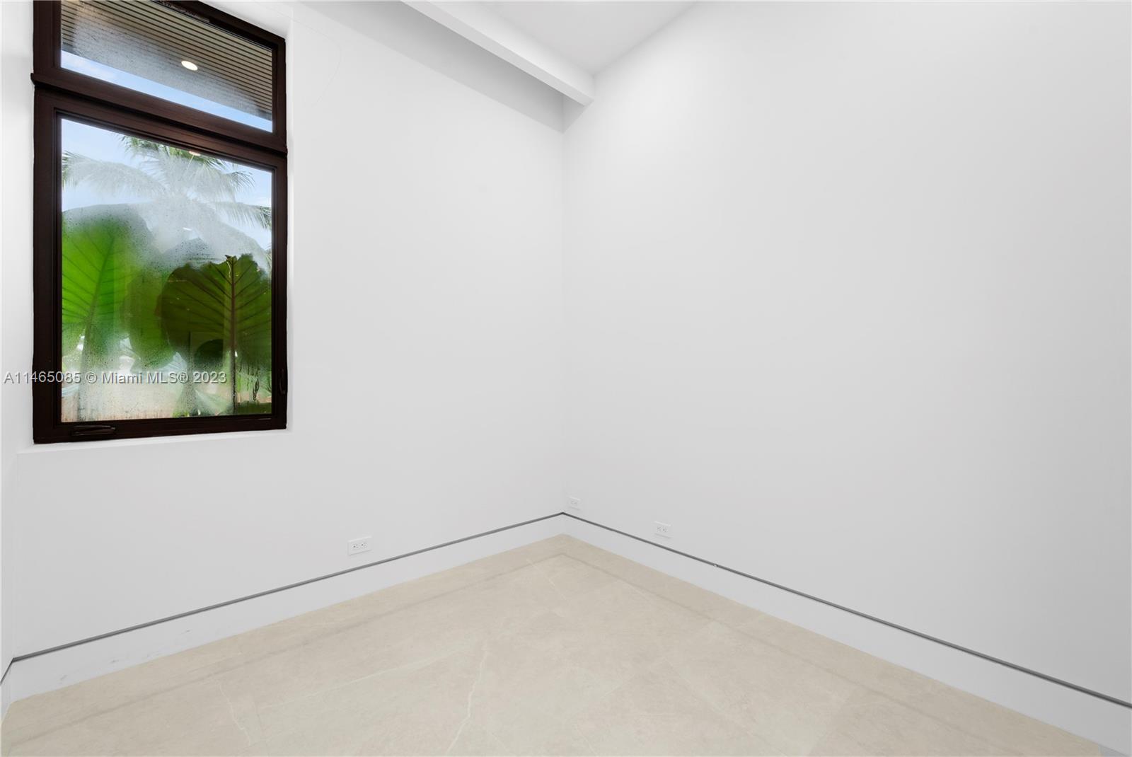 GREYKNOLL ESTATES - Residential