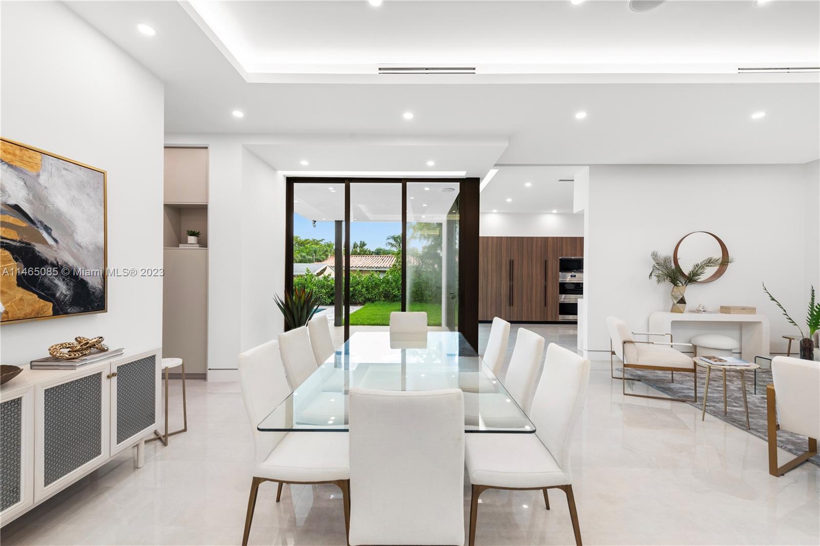 GREYKNOLL ESTATES - Residential