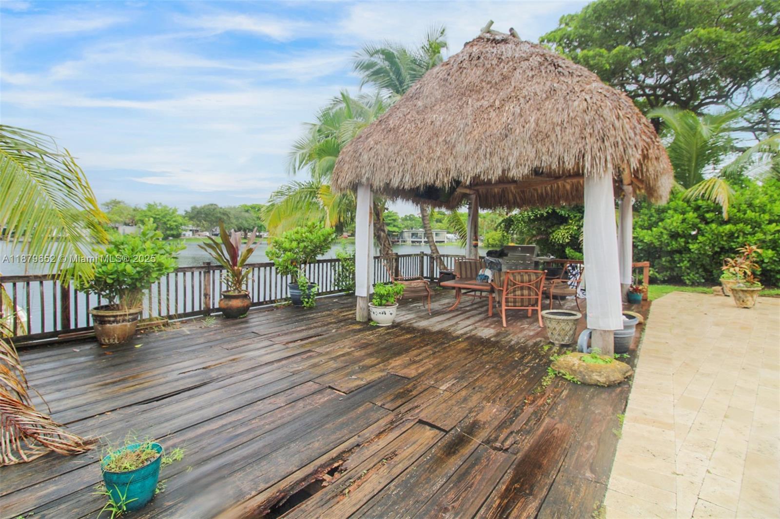 MIAMI LAKES SEC 3 - Residential