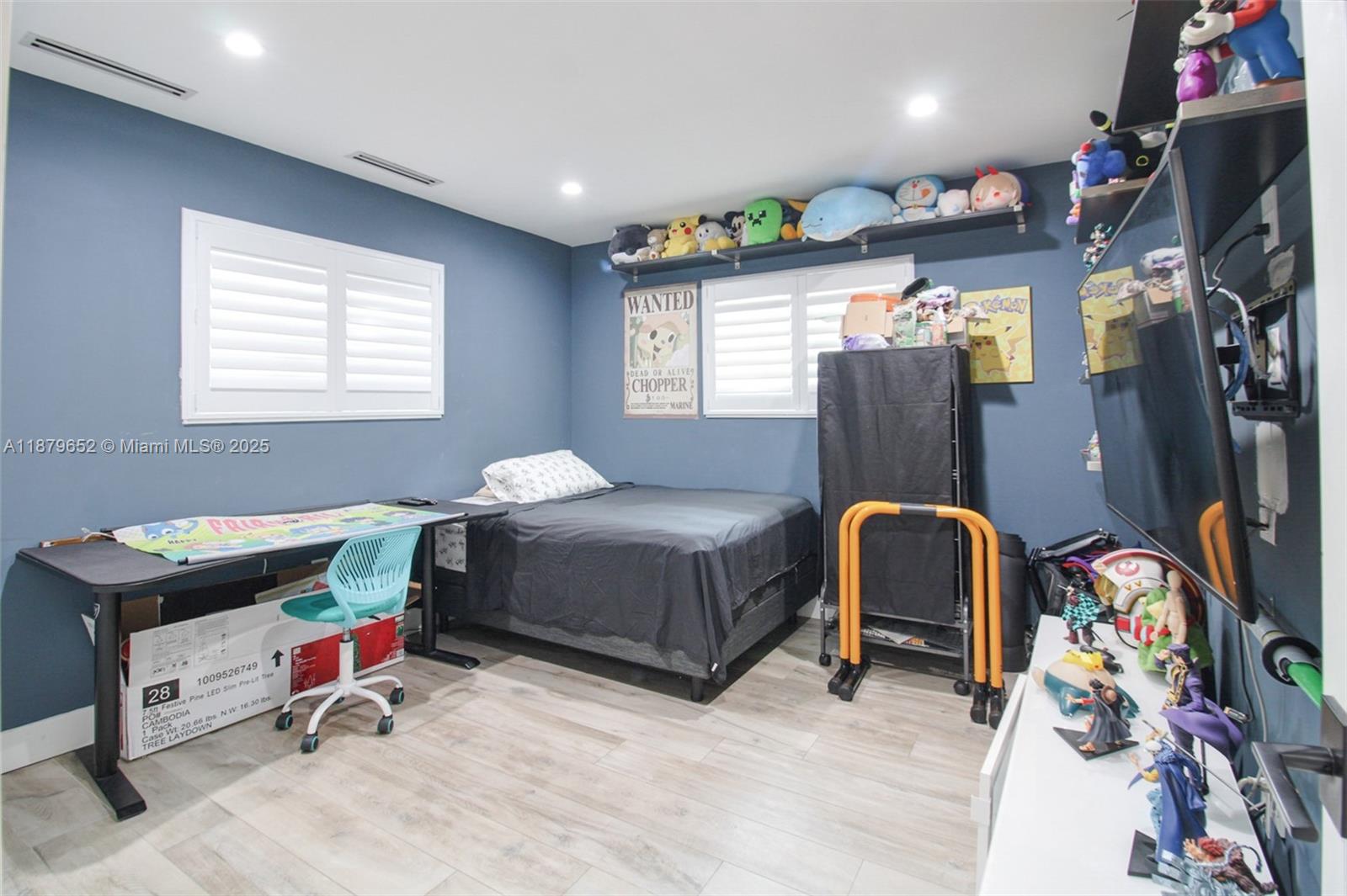 MIAMI LAKES SEC 3 - Residential