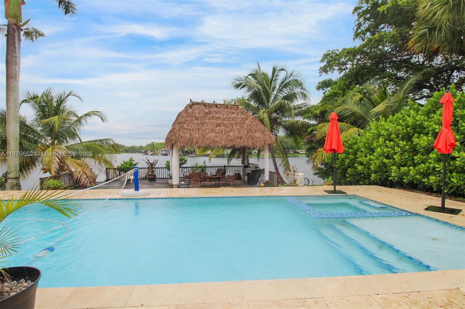 MIAMI LAKES SEC 3 - Residential