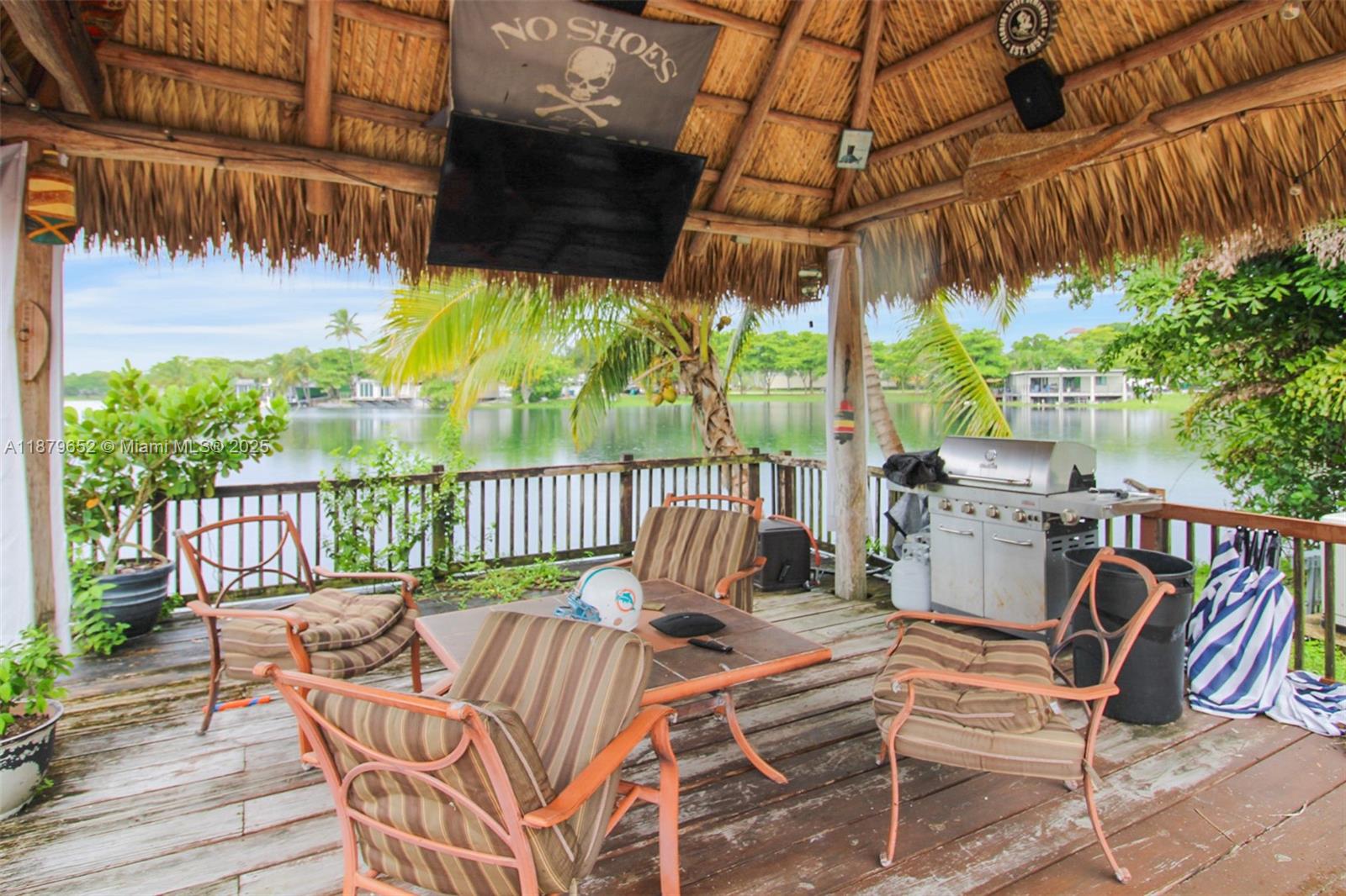 MIAMI LAKES SEC 3 - Residential