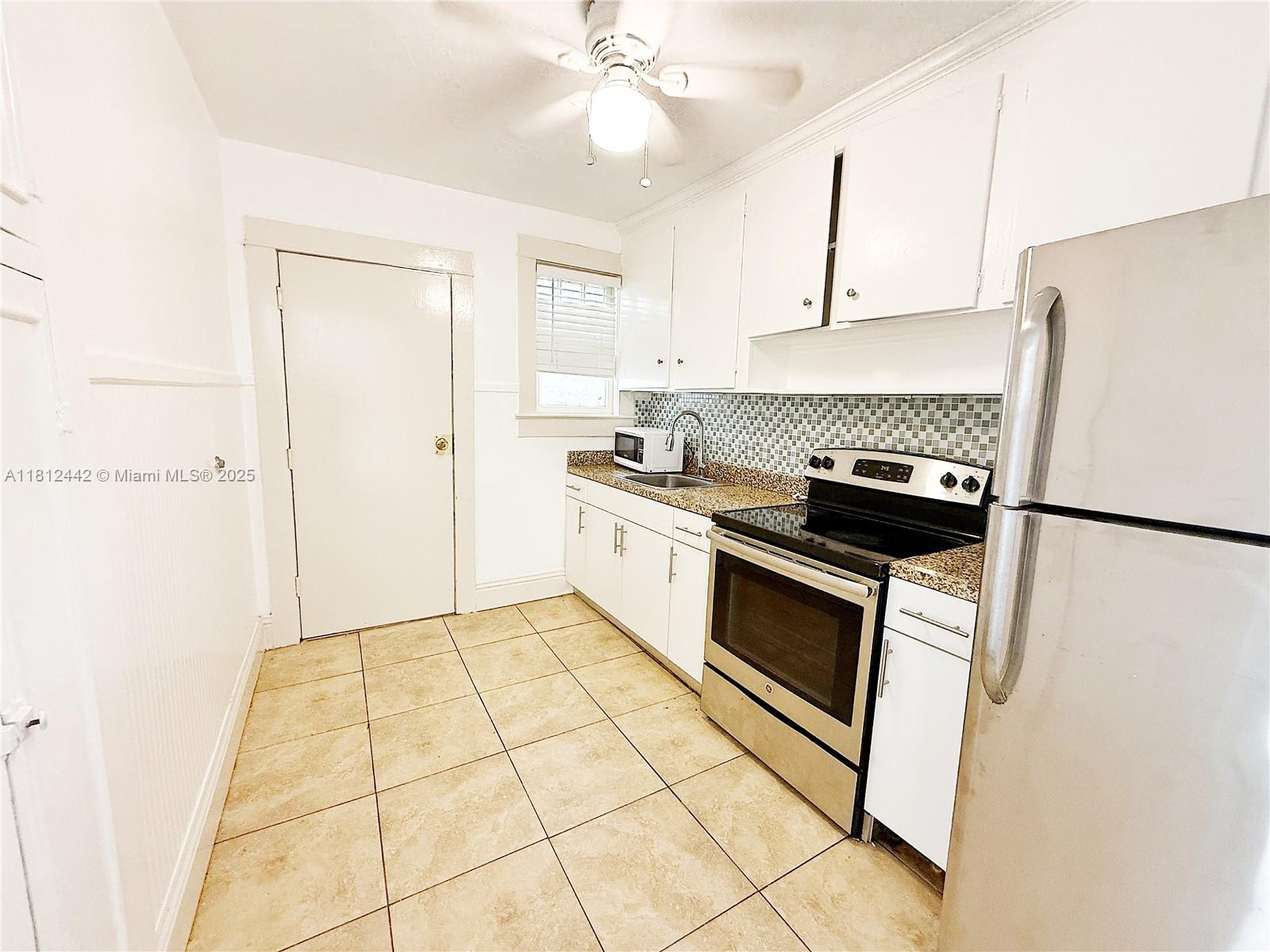 WESTMOOR - Residential Lease