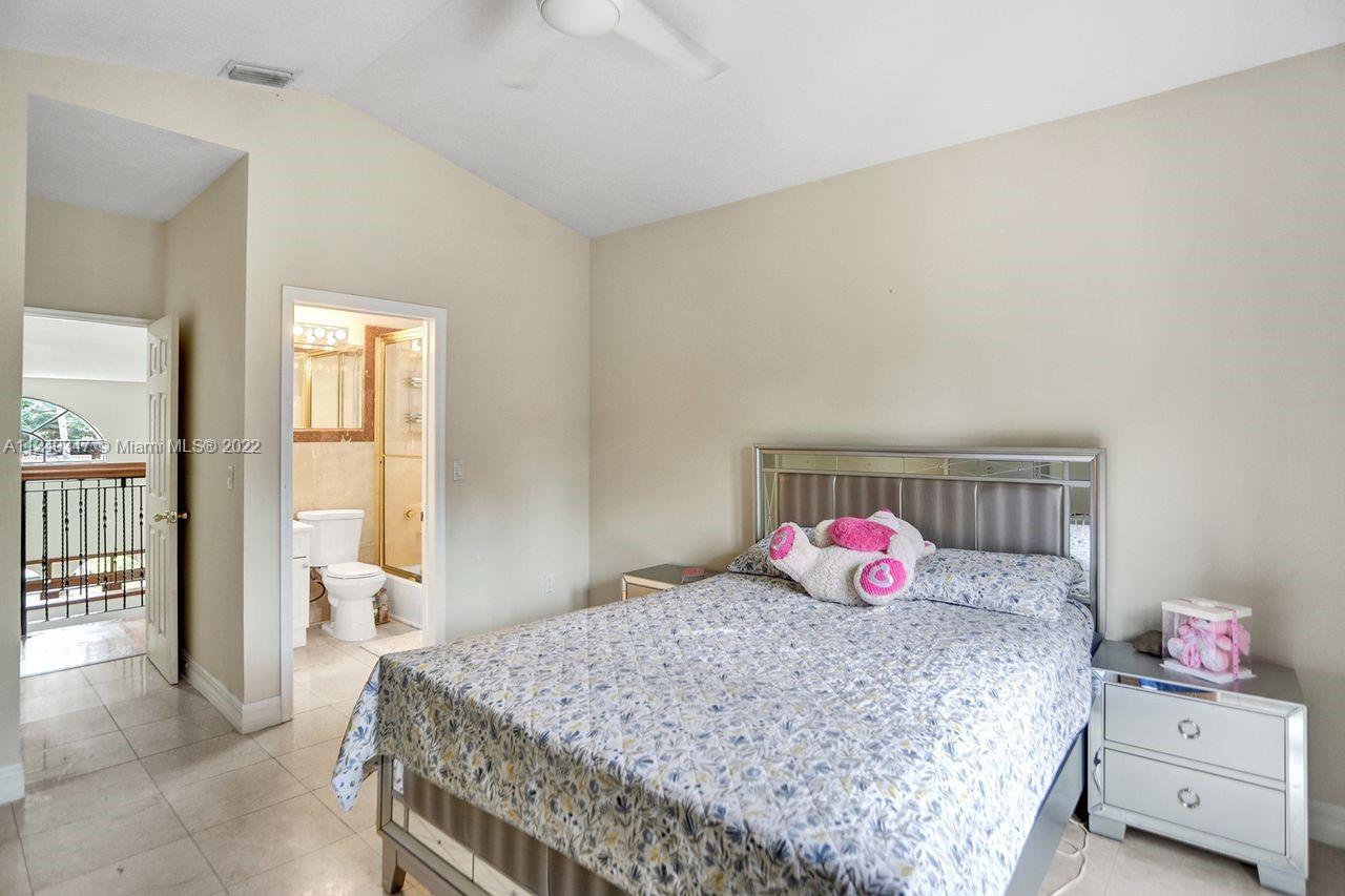 FAIRHAVEN - Residential