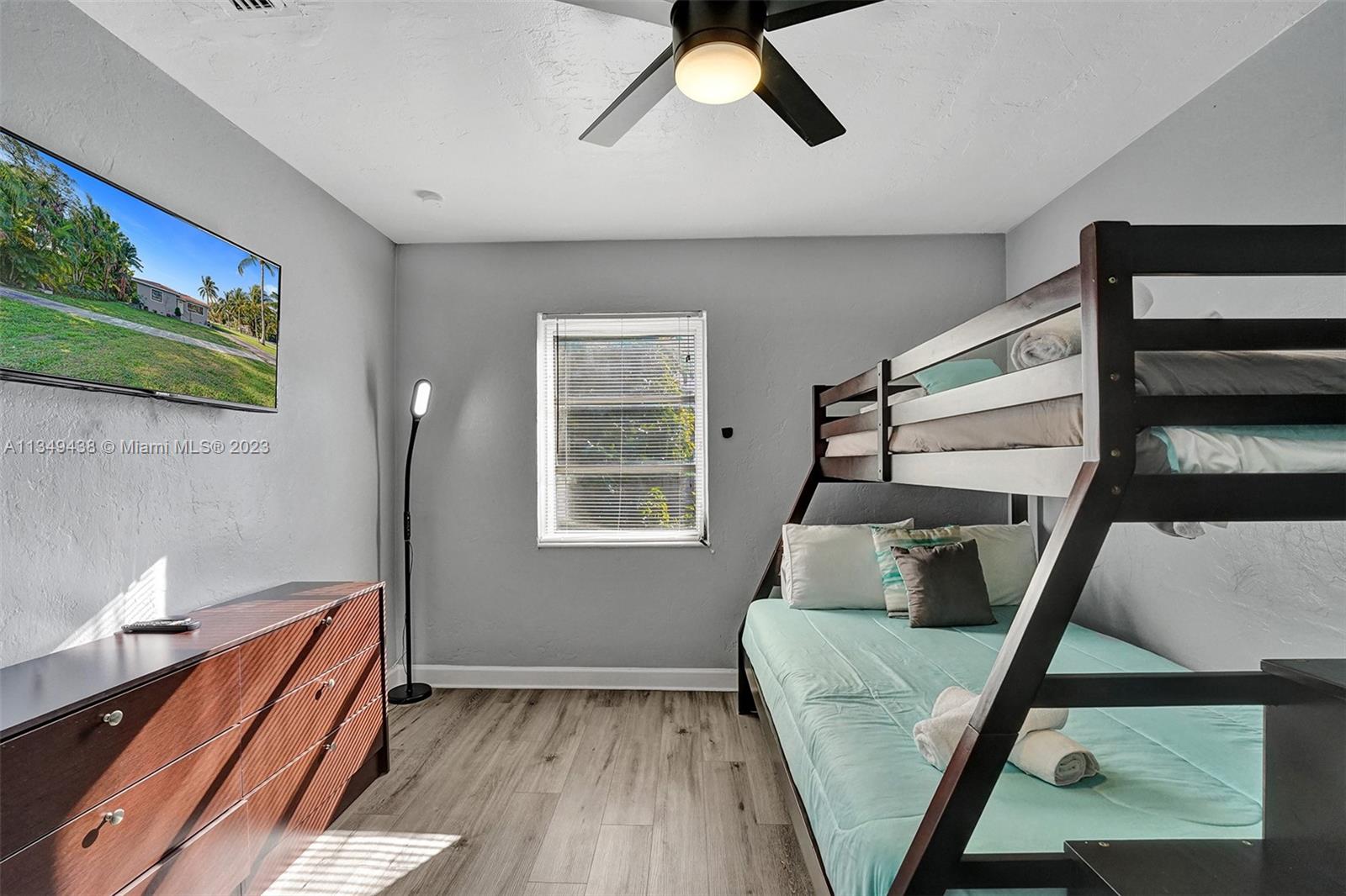 MELALEUCA GARDENS RESUB - Residential Lease
