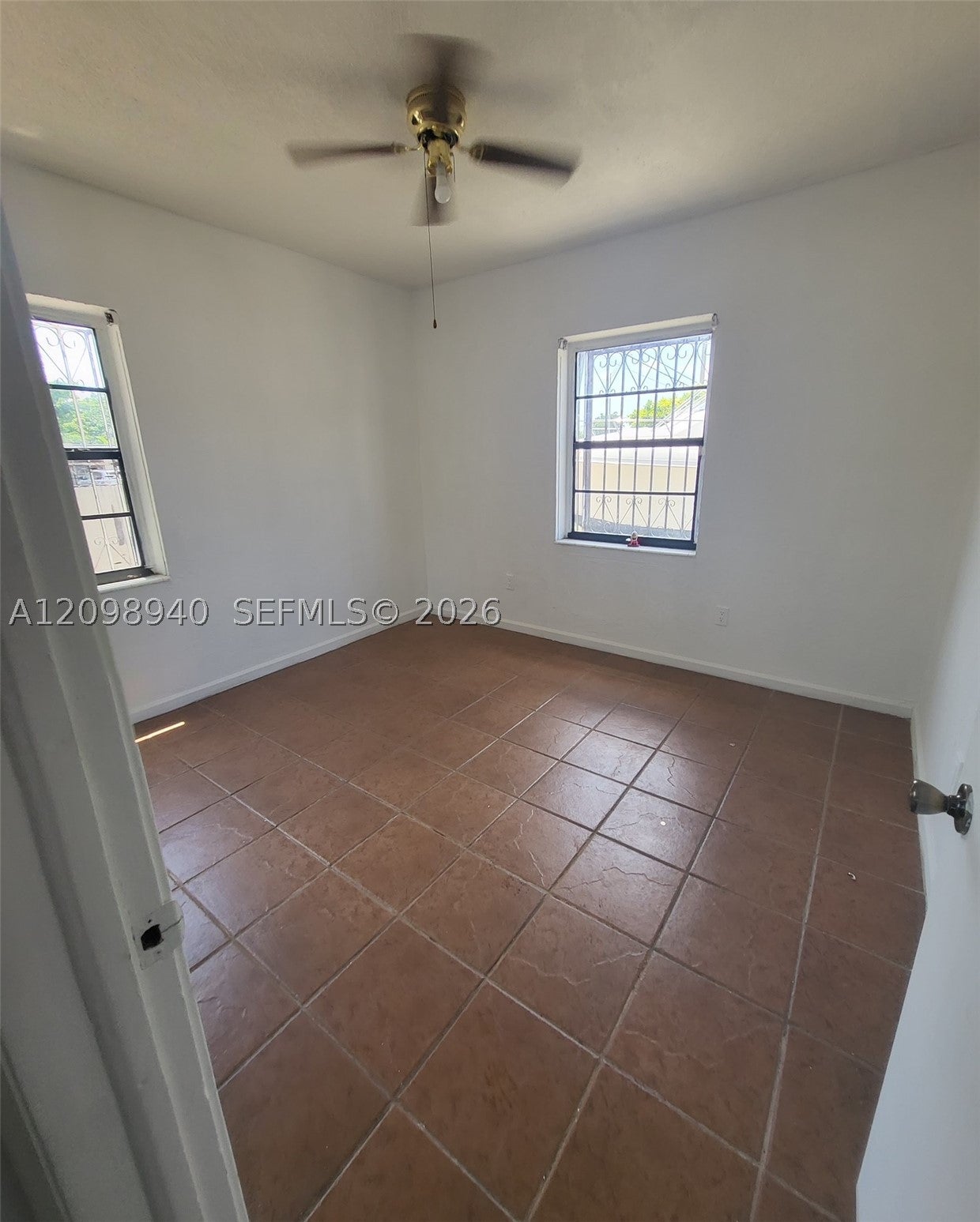 View photos, virtual tours, details... 6700 SW 30th St