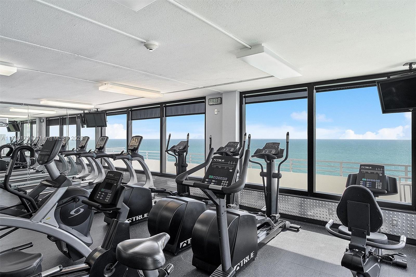 OCEANSIDE PLAZA CONDO - Residential Lease