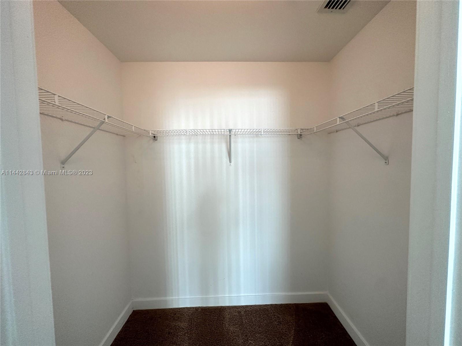 THE AXIS ON BRICKELL II C - Residential Lease