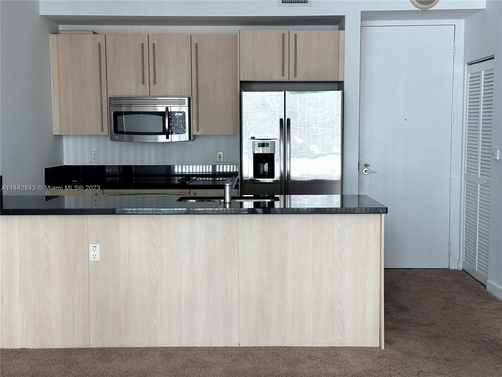 THE AXIS ON BRICKELL II C - Residential Lease