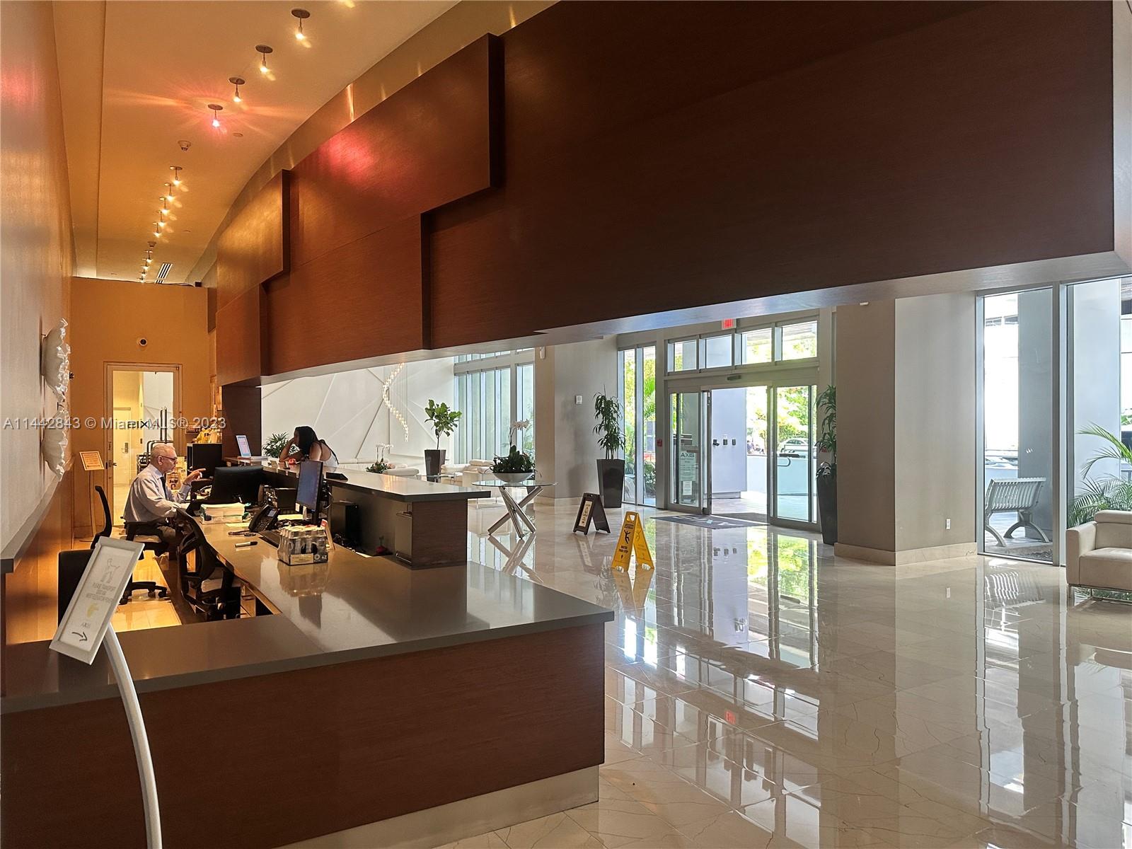 THE AXIS ON BRICKELL II C - Residential Lease