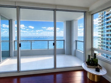 1541 Brickell Ave A1401 Miami FL 33129