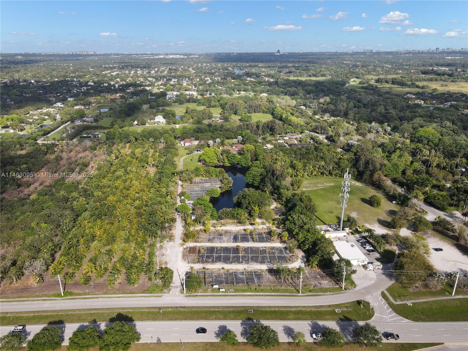 FLAMINGO GROVES - Residential