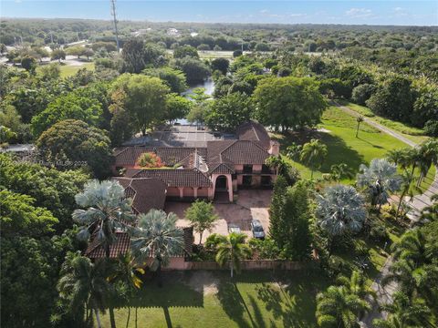 A home in Davie